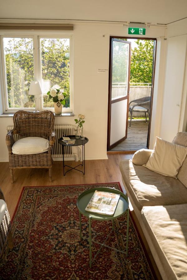 Svabesholms Kungsgards B&B Och Pensionat Stenshuvud Kivik Kültér fotó