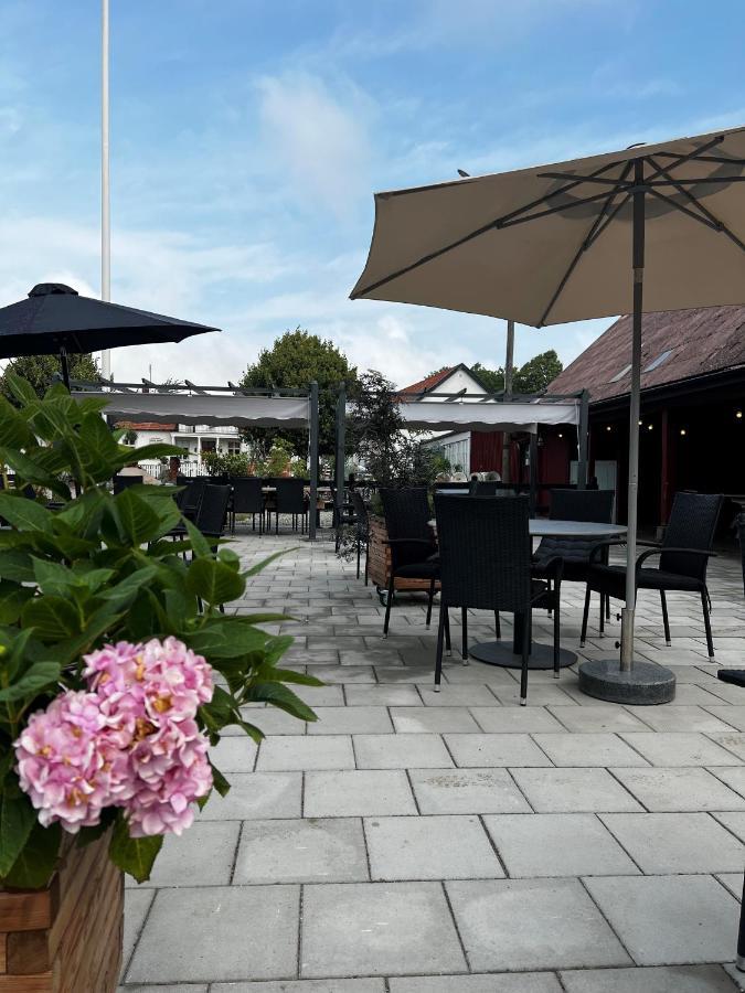 Svabesholms Kungsgards B&B Och Pensionat Stenshuvud Kivik Kültér fotó