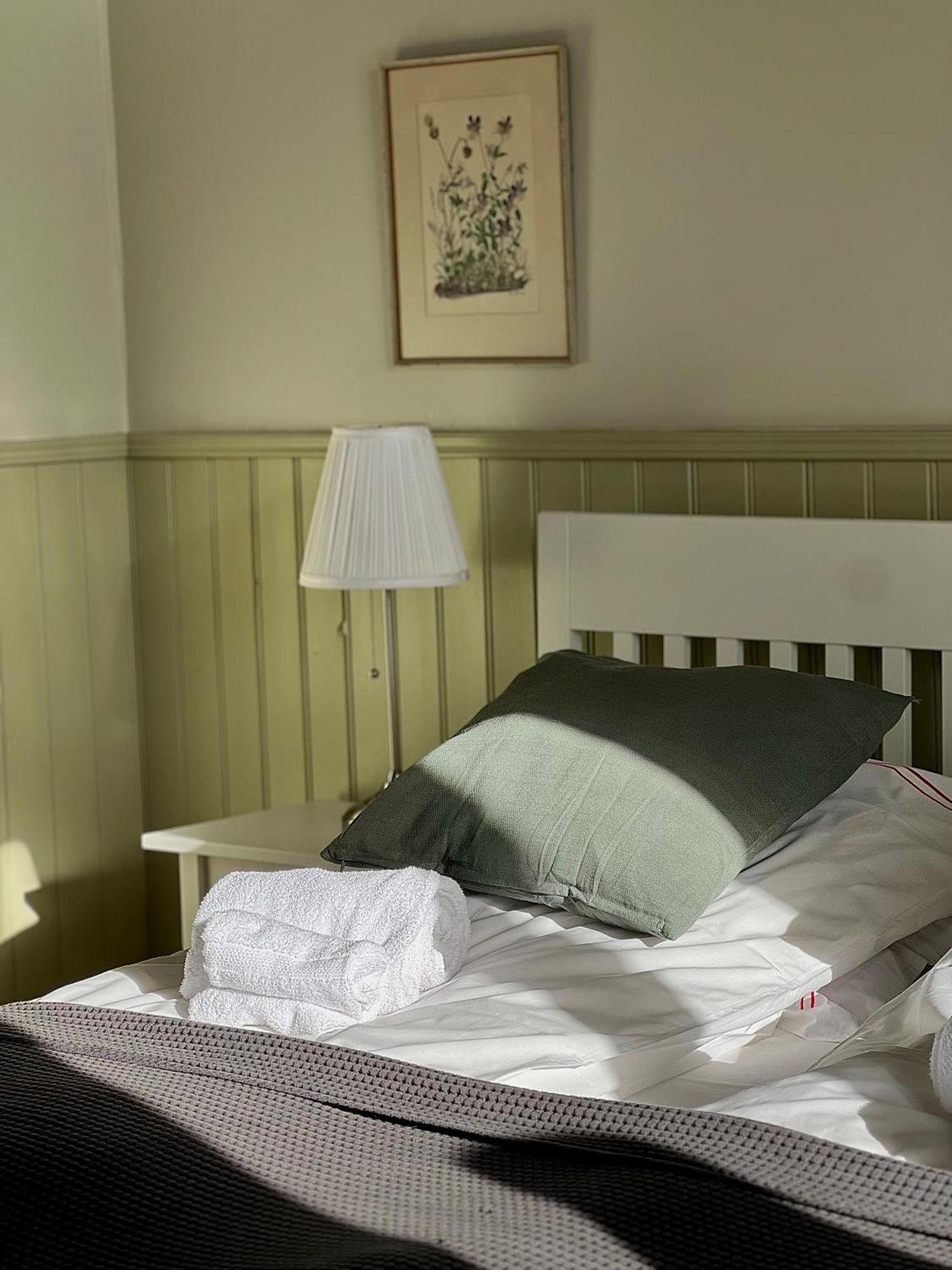 Svabesholms Kungsgards B&B Och Pensionat Stenshuvud Kivik Kültér fotó